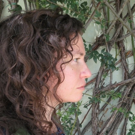 Liz Barry image