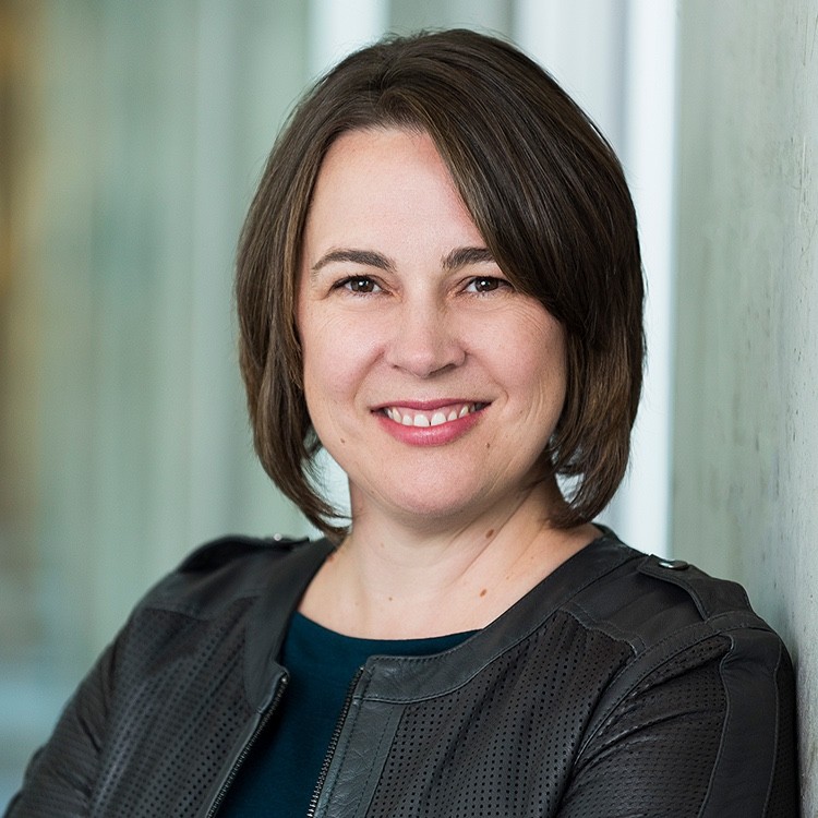 Kelly Wilhelm image
